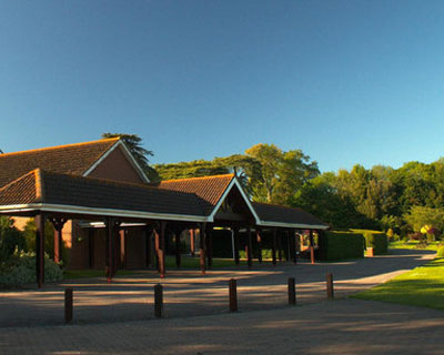 Family run Funeral Directors based in Totnes Devon for Cremation and Burial Funerals, covering Torquay, Newton Abbot, Exeter, Brixham, Paignton, South Devon and South Hams Cremation Newton Abbot, Cremation Torquay, Cremation Brixham, Cremation Ashburton, Cremation South Hams, allwood Cremation Totnes